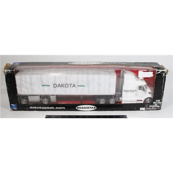 VINTAGE NEWRAY 1:32 PETERBILT 387