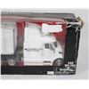 Image 2 : VINTAGE NEWRAY 1:32 PETERBILT 387