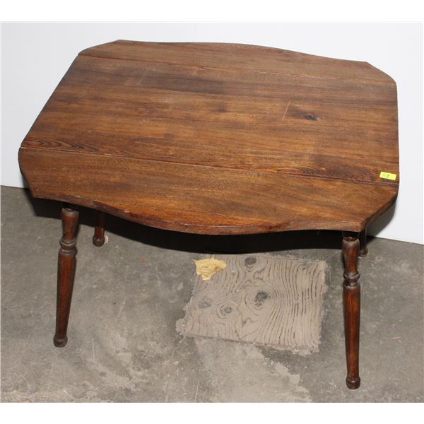 VINTAGE/ ANTIQUE FOLDING COFFEE TABLE