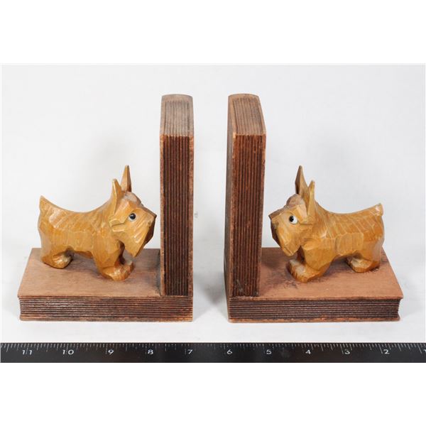VINTAGE WOOD TERRIERS BOOKENDS