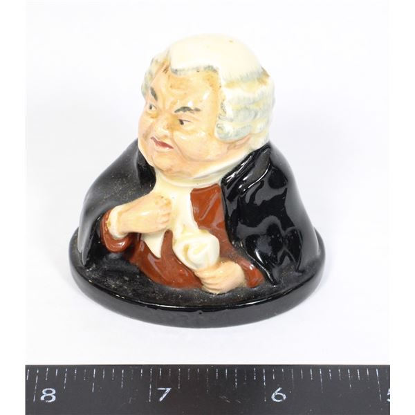VINTAGE ROYAL DOULTON FIGURINE