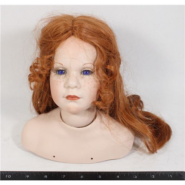 VINTAGE PORCELAIN DOLL HEAD