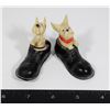 Image 1 : VINTAGE PAIR DOG IN A BOOT