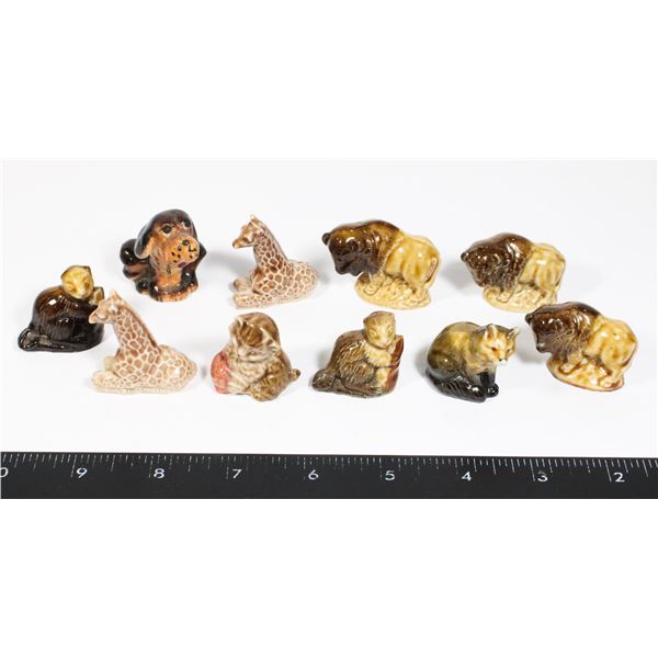 VINTAGE 10 ASSORTED TEA ORNAMENTS