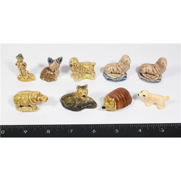 VINTAGE 10 ASSORTED TEA ORNAMENTS