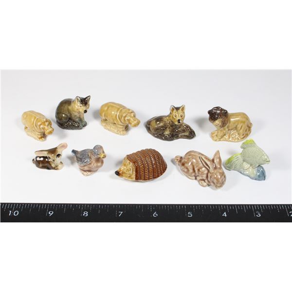 VINTAGE 10 ASSORTED TEA ORNAMENTS