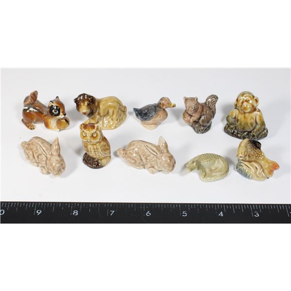 VINTAGE 10 ASSORTED TEA ORNAMENTS