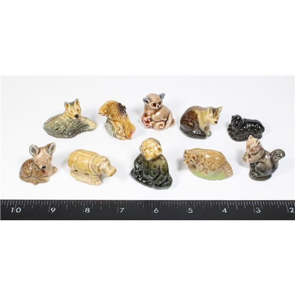 VINTAGE 10 ASSORTED TEA ORNAMENTS