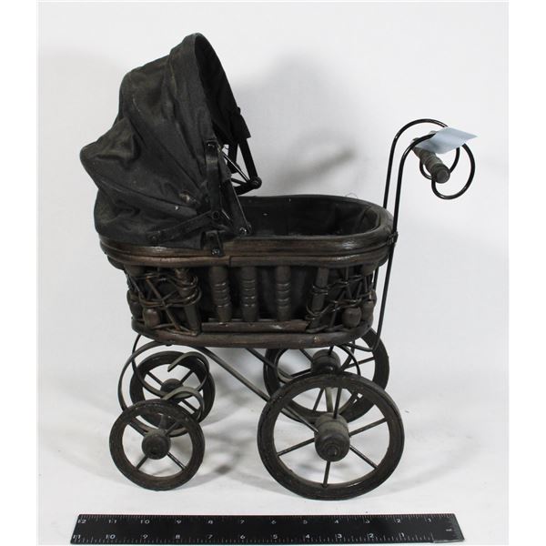 VINTAGE VICTORIAN BABY STROLLER