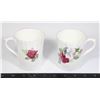 Image 2 : VINTAGE PAIR ROYAL CASTLE BONE CHINA