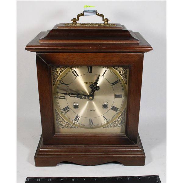 VINTAGE WOODEN TRISTAR CLOCK