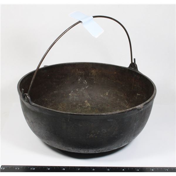ANTIQUE CAST IRON POT MARKED WITH A “3” ON BOTTOM