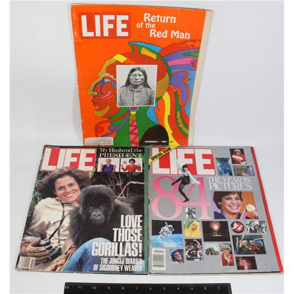 BUNDLE OF ASSORTED LIFE MAGAZINES