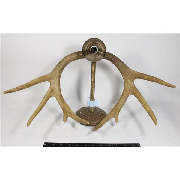DEER ANTLER LAMP