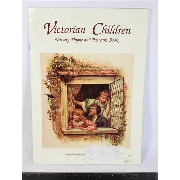 VINTAGE VICTORIAN CHILDREN POSTCARD BOOK