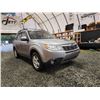 Image 8 : PARKSVILLE - 2010 SUBARU FORESTER, SILVER, 181765 KMS, ALL WHEEL DRIVE. - D779203