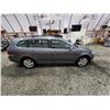 Image 12 : PARKSVILLE - 2011 VW GOLF WAGON, GREY, 251670 KMS, FRONT WHEEL DRIVE. - D658636