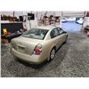 Image 17 : PARKSVILLE - 2003 NISSAN ALTIMA, GOLD, 159216 KMS, FRONT WHEEL DRIVE. - J124194