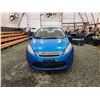 Image 6 : PARKSVILLE - 2013 FORD FIESTA, BLUE, 180992 KMS, FRONT WHEEL DRIVE. - J141679