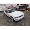 Image 10 : PARKSVILLE - 2007 FORD MUSTANG, WHITE, 174702 KMS, REAR WHEEL DRIVE. - D267925
