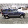 Image 11 : PARKSVILLE - 2004 FORD ESCAPE, BLUE, 288537 KMS, FOUR WHEEL DRIVE. - JB04271