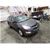 Image 10 : PARKSVILLE - 2011 CHEVY TRAVERSE, GREY, 165796 KMS, ALL WHEEL DRIVE. - D163633