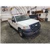 Image 10 : PARKSVILLE - 2007 FORD F150, WHITE, 238655 KMS, REAR WHEEL DRIVE. - BA29250