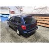 Image 22 : PARKSVILLE - 2005 DODGE GRAND CARAVAN, BLUE, 217233 KMS, FRONT WHEEL DRIVE. - D403139