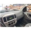 Image 53 : PARKSVILLE - 2005 FORD ESCAPE, GREY, 226312 KMS, FOUR WHEEL DRIVE. - DD66169