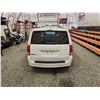 Image 19 : PARKSVILLE - 2013 DODGE CARAVAN, WHITE, 179891 KMS, FRONT WHEEL DRIVE. - D702426