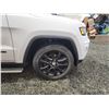 Image 25 : PARKSVILLE - 2018 JEEP CHEROKEE, WHITE, 164259 KMS, FOUR WHEEL DRIVE. - D398157