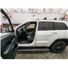 Image 50 : PARKSVILLE - 2018 JEEP CHEROKEE, WHITE, 164259 KMS, FOUR WHEEL DRIVE. - D398157