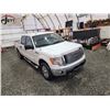 Image 10 : PARKSVILLE - 2011 FORD F150, WHITE, 263534 KMS, 4X4. - BB79538