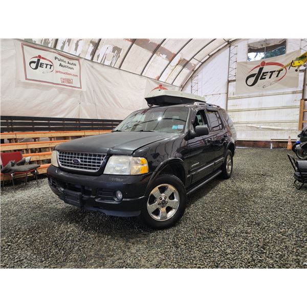 PARKSVILLE - 2004 FORD EXPLORER, BLACK, 219048 KMS, FOUR WHEEL DRIVE. - DC12135