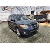 Image 9 : PARKSVILLE - 2010 HYUNDAI SANTE FE, BLUE, 167018 KMS, FOUR WHEEL DRIVE. - D340172