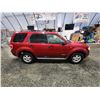 Image 12 : PARKSVILLE - 2008 FORD ESCAPE, RED, 300656 KMS, FRONT WHEEL DRIVE. - DB11634