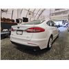 Image 14 : PARKSVILLE - 2019 FORD FUSION, WHITE, 112315 KMS, FRONT WHEEL DRIVE. - J211902