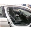 Image 39 : PARKSVILLE - 2019 FORD FUSION, WHITE, 112315 KMS, FRONT WHEEL DRIVE. - J211902