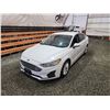 Image 4 : PARKSVILLE - 2019 FORD FUSION, WHITE, 112315 KMS, FRONT WHEEL DRIVE. - J211902