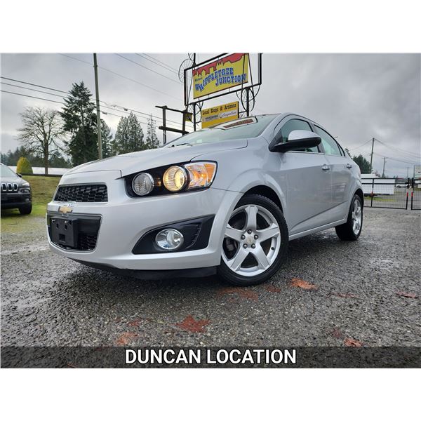 DUNCAN - 2012 CHEVROLET SONIC, SILVER, 100613 KMS, FRONT WHEEL DRIVE. - J121383