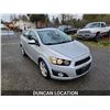 Image 6 : DUNCAN - 2012 CHEVROLET SONIC, SILVER, 100613 KMS, FRONT WHEEL DRIVE. - J121383