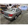 Image 16 : PARKSVILLE - 2003 TOYOTA COROLLA, GREY, 271137 KMS, FRONT WHEEL DRIVE. - B749512