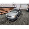 Image 4 : PARKSVILLE - 2003 TOYOTA COROLLA, GREY, 271137 KMS, FRONT WHEEL DRIVE. - B749512