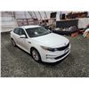 Image 10 : PARKSVILLE - 2018 KIA OPTIMA, WHITE, 134308 KMS, FRONT WHEEL DRIVE. - J203637