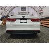 Image 17 : PARKSVILLE - 2018 KIA OPTIMA, WHITE, 134308 KMS, FRONT WHEEL DRIVE. - J203637
