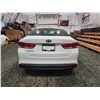Image 18 : PARKSVILLE - 2018 KIA OPTIMA, WHITE, 134308 KMS, FRONT WHEEL DRIVE. - J203637