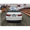 Image 19 : PARKSVILLE - 2018 KIA OPTIMA, WHITE, 134308 KMS, FRONT WHEEL DRIVE. - J203637