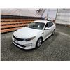 Image 4 : PARKSVILLE - 2018 KIA OPTIMA, WHITE, 134308 KMS, FRONT WHEEL DRIVE. - J203637