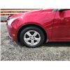 Image 31 : PARKSVILLE - 2011 CHEVY CRUZE, RED, 251128 KMS, FRONT WHEEL DRIVE. - B170703