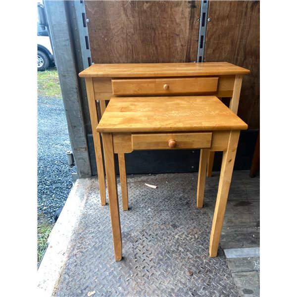 600 -- SET OF SIDE TABLES